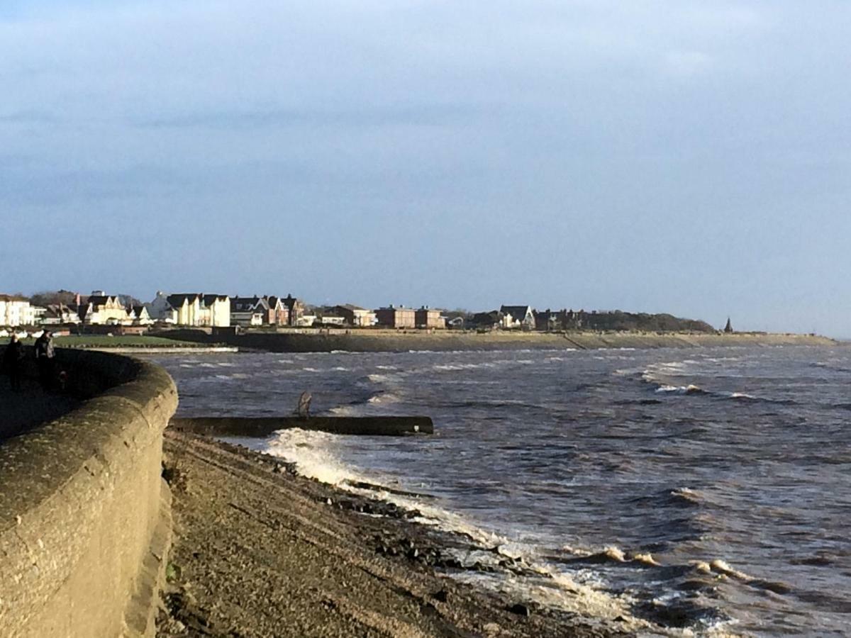 Woodlands * Lytham St Annes