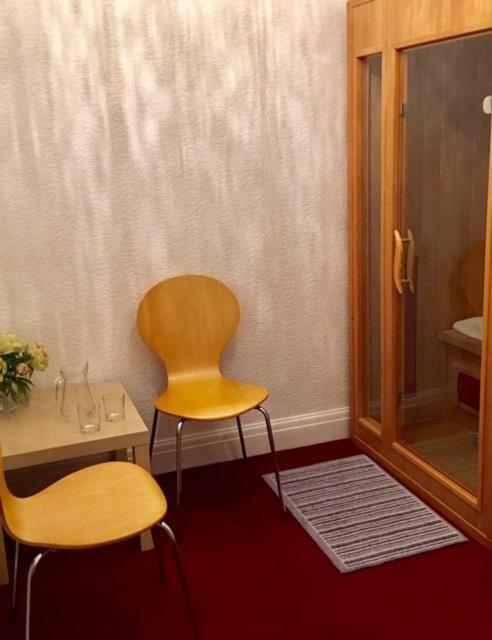 Woodlands Apartment