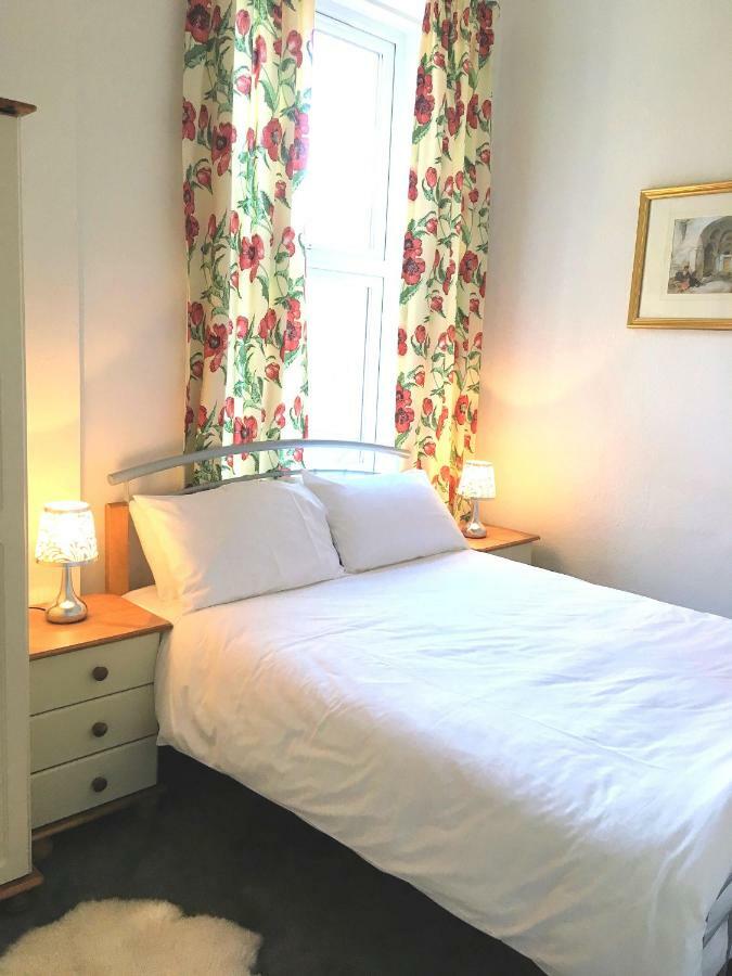 Woodlands Apartment